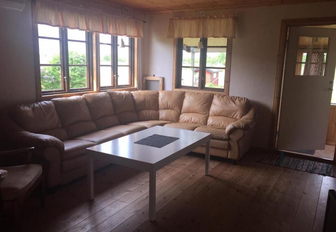 Ferienhaus in Köpingsvik - Auf der Insel Öland an einem Privatsee