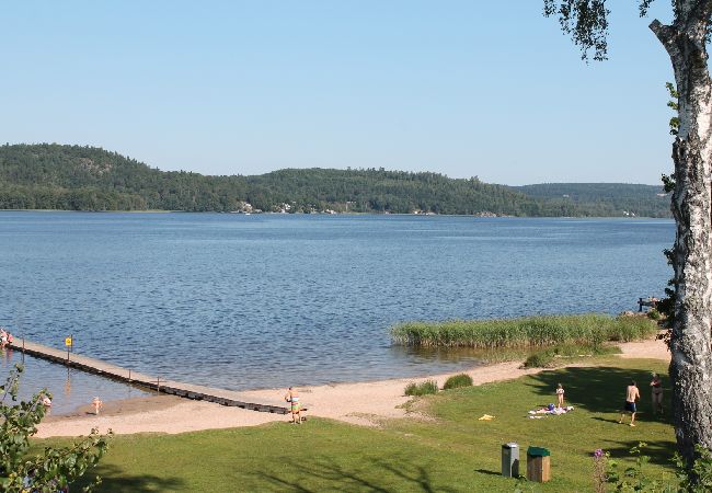 Ferienhaus in Ulricehamn - Seebungalow am Åsundensee zum Angeln, Baden oder einfach nur Relaxen Ferienhaus in Ulricehamn - Seebungalow am Åsundensee zum Angeln, Baden oder einfach nur Relaxen