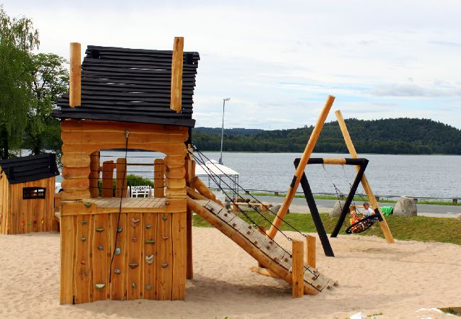 Ferienhaus in Ulricehamn - Seebungalow am Åsundensee zum Angeln, Baden oder einfach nur Relaxen