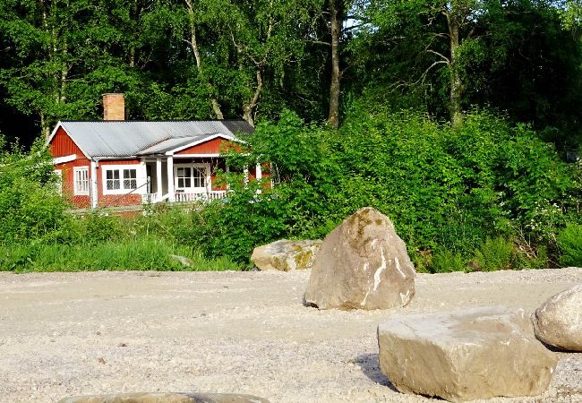 Ferienhaus in Hultsfred - Ein Paradies am See