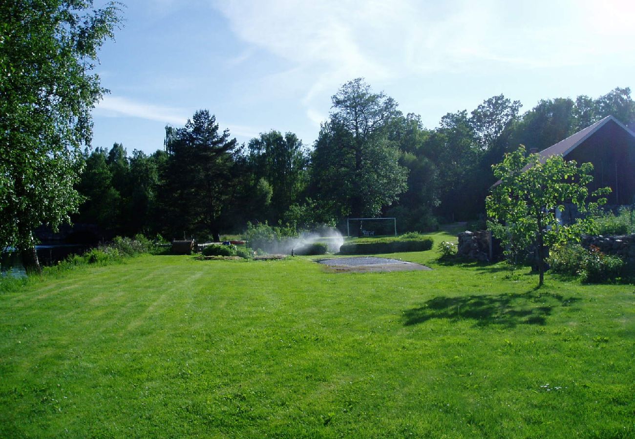 Ferienhaus in Broby - Am Ufer des Flusses Helgeån