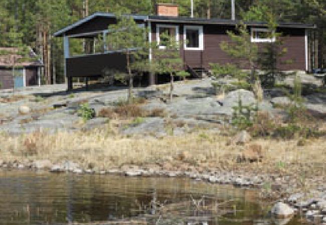 Ferienhaus in Kristinehamn - Fantastischer Panoramablick über den Vänernsee, beste Lachsangelmöglichkeiten