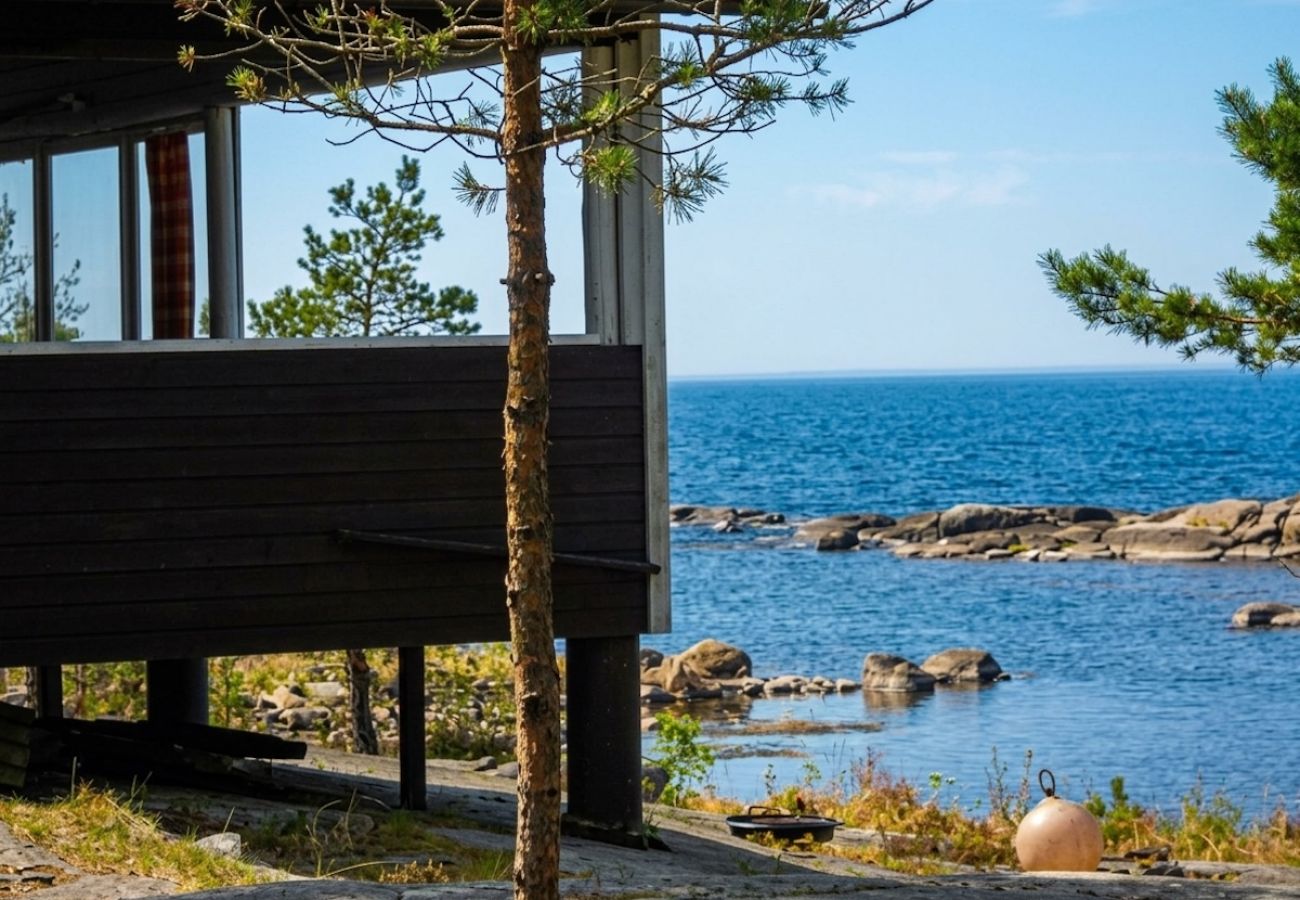 Ferienhaus in Kristinehamn - Fantastischer Panoramablick über den Vänernsee, beste Lachsangelmöglichkeiten