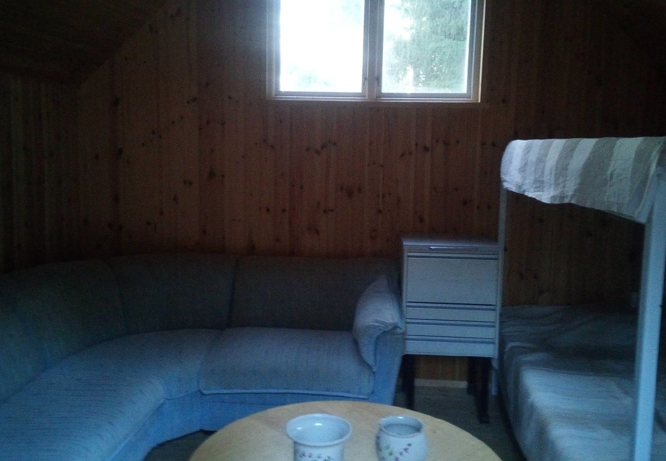 Ferienhaus in Berga - Einsames Häuschen mit eigener Badestelle