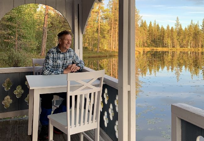 Ferienhaus in Nattavaaraby - In der Wildnis am See und wunderschöner Natur (ohne Strom, Wasser, Badezimmer)