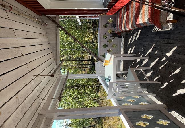Ferienhaus in Nattavaaraby - In der Wildnis am See und wunderschöner Natur (ohne Strom, Wasser, Badezimmer) Ferienhaus in Nattavaaraby - In der Wildnis am See und wunderschöner Natur (ohne Strom, Wasser, Badezimmer)