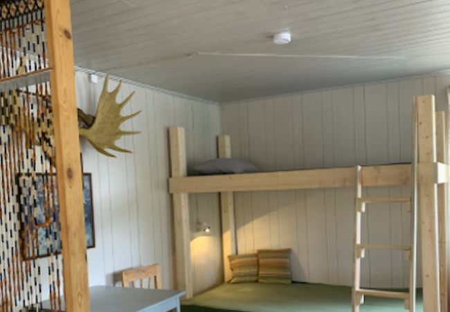 Ferienhaus in Nattavaaraby - In der Wildnis am See und wunderschöner Natur (ohne Strom, Wasser, Badezimmer) Ferienhaus in Nattavaaraby - In der Wildnis am See und wunderschöner Natur (ohne Strom, Wasser, Badezimmer)