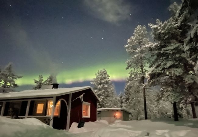 Ferienhaus in Nattavaaraby - In der Wildnis am See und wunderschöner Natur (ohne Strom, Wasser, Badezimmer)