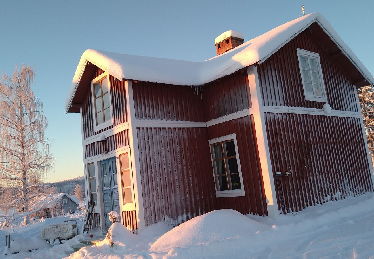 Ferienhaus in Överkalix - gemütliches Ferienhaus am See bei Överkalix