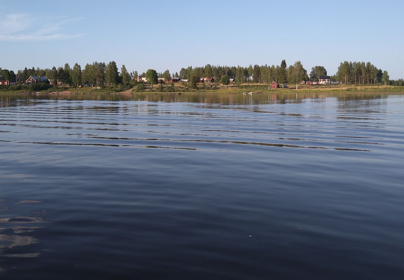 Ferienhaus in Överkalix - gemütliches Ferienhaus am See bei Överkalix