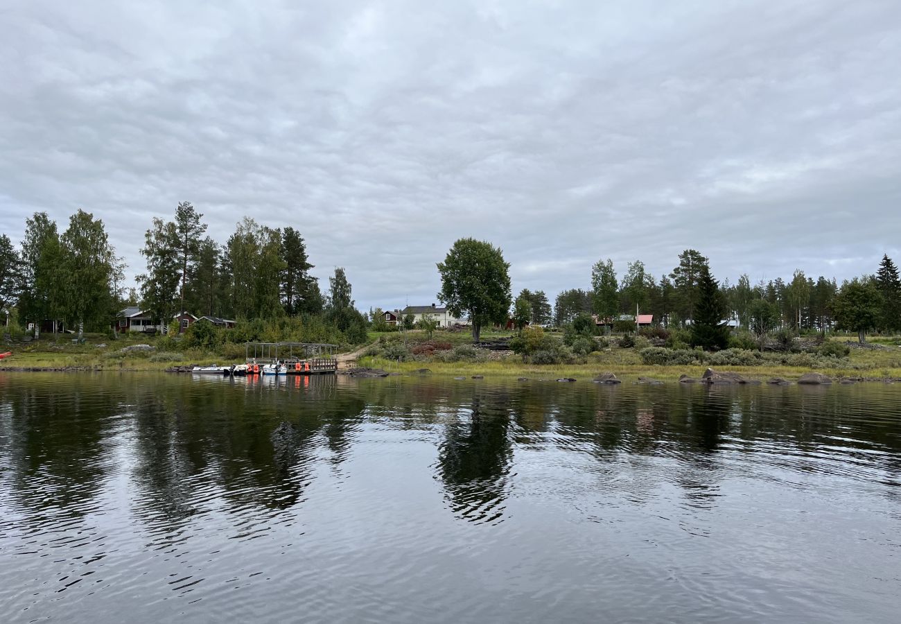 Ferienhaus in Överkalix - gemütliches Ferienhaus am See bei Överkalix