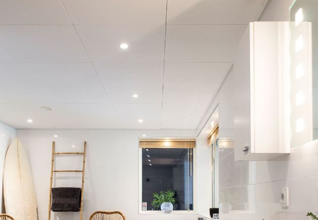 Ferienhaus in Åhus - Spa Villa direkt an der Ostsee in Åhus Ferienhaus in Åhus - Spa Villa direkt an der Ostsee in Åhus