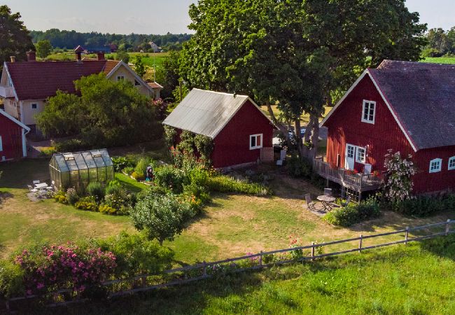 Ferienhaus in Fågelmara - Schöne Ferienwohnung an der Ostküste Schwedens