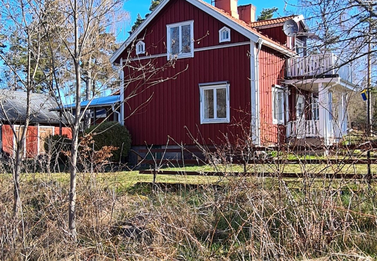 Ferienhaus in Figeholm - Havsnära Uthammer
