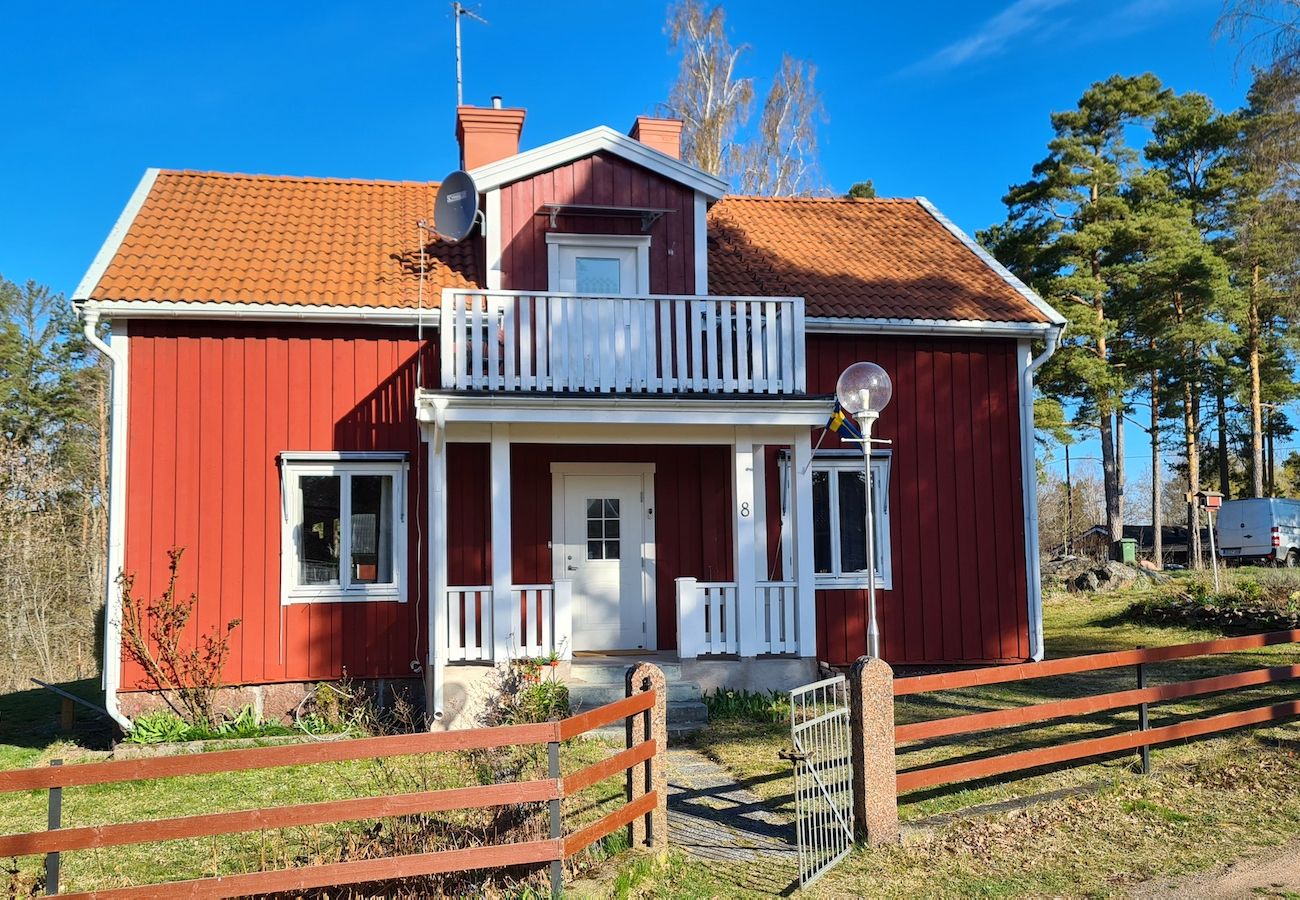 Ferienhaus in Figeholm - Havsnära Uthammer