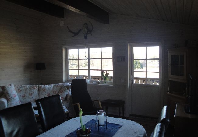 Ferienhaus in Karl Gustav - Wikinger-Ferienhaus mit Seeblick und hervorragenden Angelmöglichkeiten Ferienhaus in Karl Gustav - Wikinger-Ferienhaus mit Seeblick und hervorragenden Angelmöglichkeiten