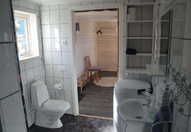 Ferienhaus in Karl Gustav - Wikinger-Ferienhaus mit Seeblick und hervorragenden Angelmöglichkeiten Ferienhaus in Karl Gustav - Wikinger-Ferienhaus mit Seeblick und hervorragenden Angelmöglichkeiten