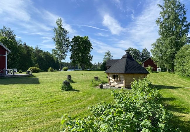 Ferienhaus in Stockaryd - Urlaubsparadies am See mit Boot und Sauna