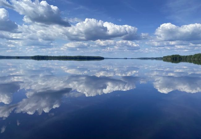 Ferienhaus in Stockaryd - Urlaubsparadies am See mit Boot und Sauna