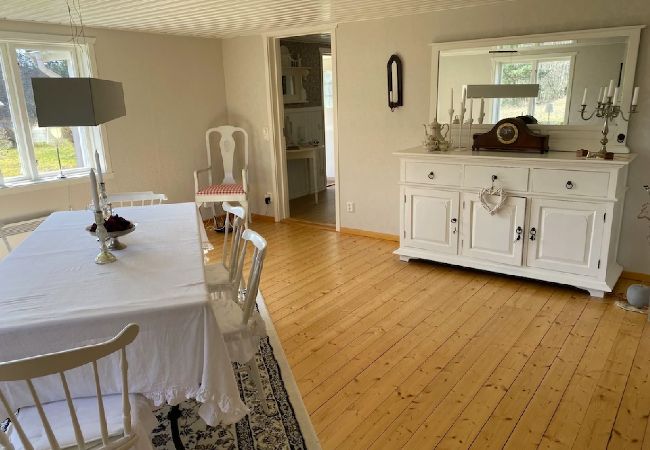Ferienhaus in Stockaryd - Urlaubsparadies am See mit Boot und Sauna Ferienhaus in Stockaryd - Urlaubsparadies am See mit Boot und Sauna