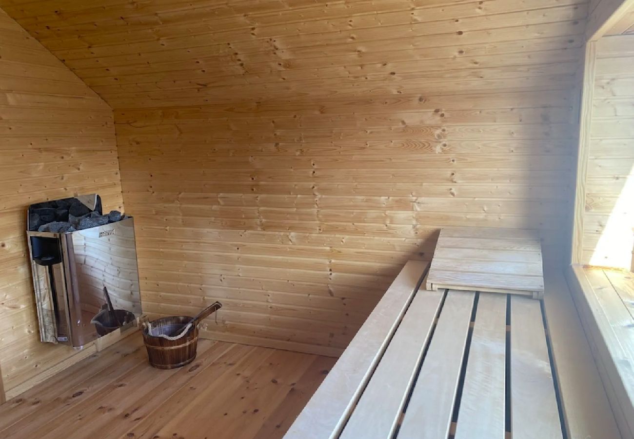 Ferienhaus in Stockaryd - Urlaubsparadies am See mit Boot und Sauna