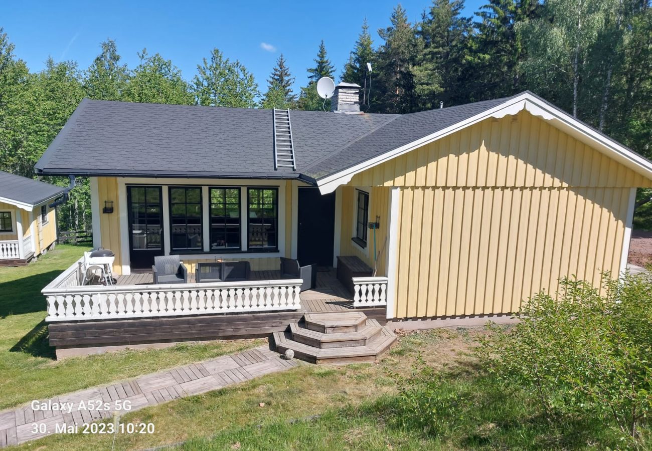 Ferienhaus in Vena - Idyllische ländliche einsame Lage. Erholung und Ruhe mit Nähe zum See Ver