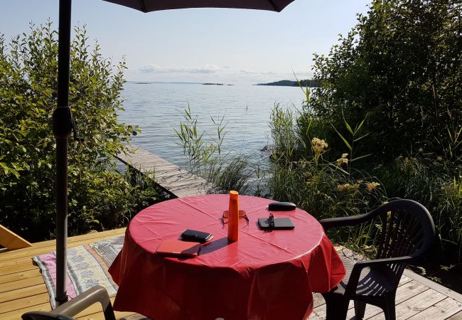 Ferienhaus in Mellerud - Urlaub direkt am grossen Vänernsee