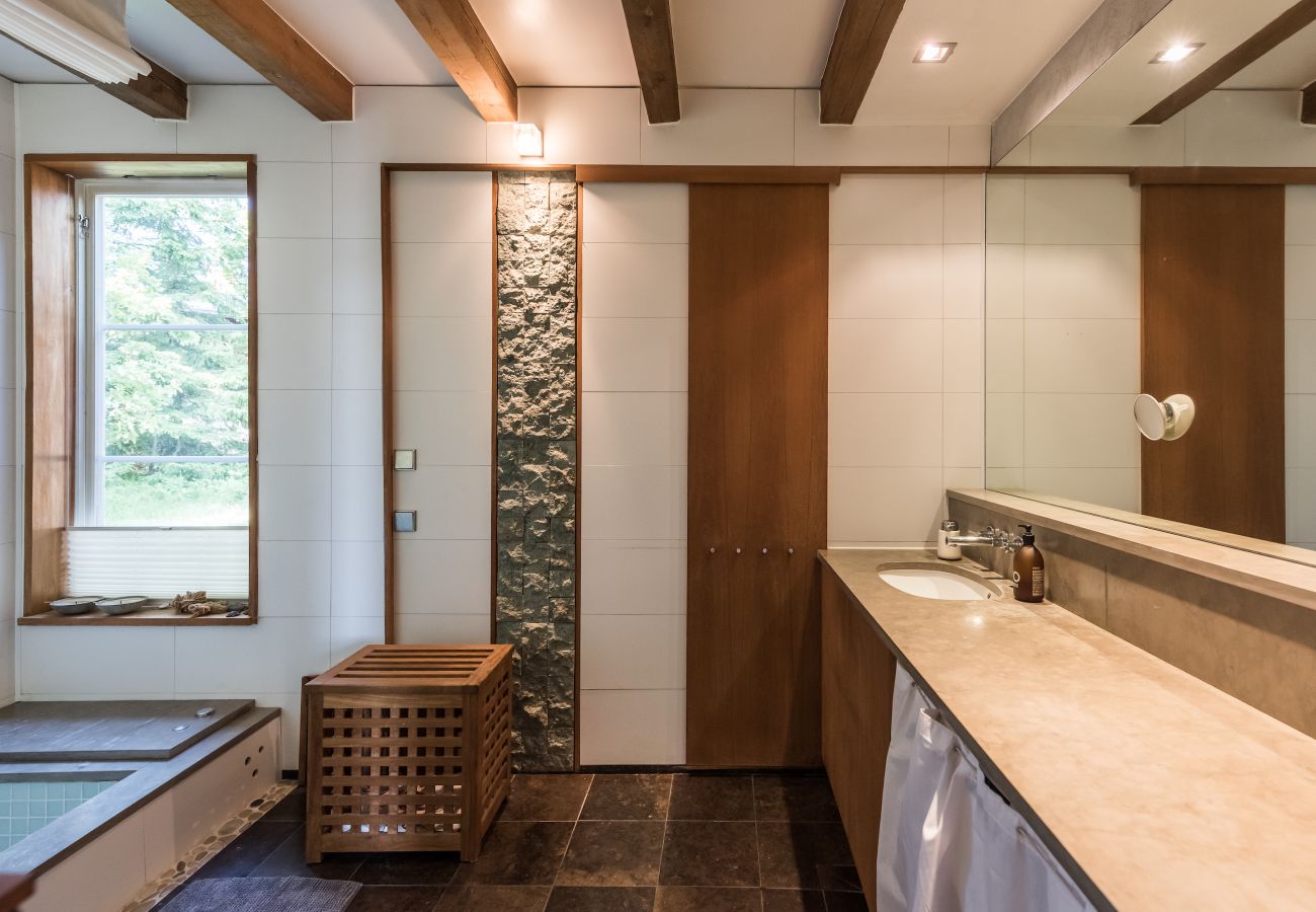 Ferienhaus in Värmdö - Komfort-Ferienhaus mit Meerblick bei Stockholm