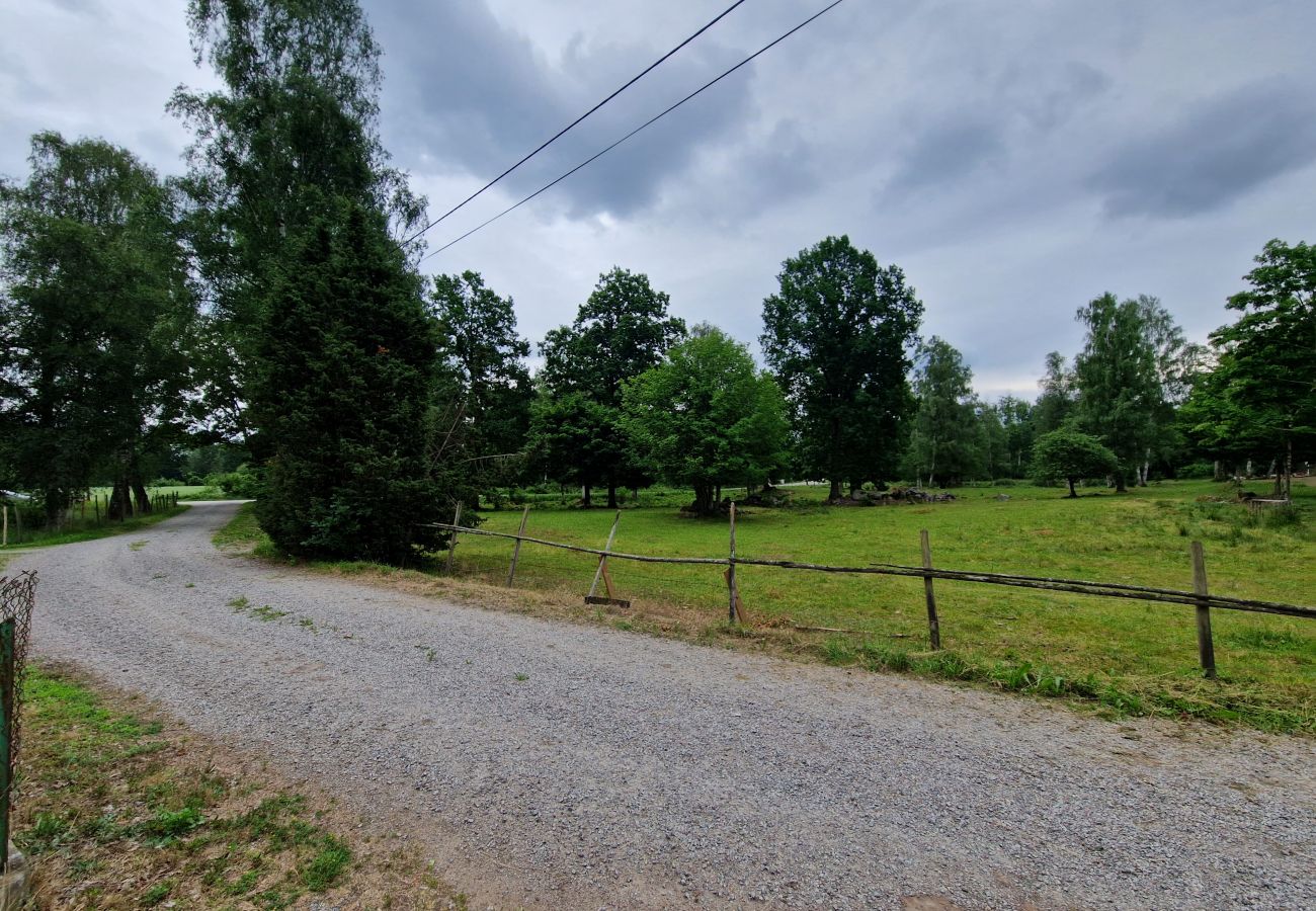 Ferienhaus in Gullabo - Urlaub zwischen Wald und Pferdekoppeln in Småland