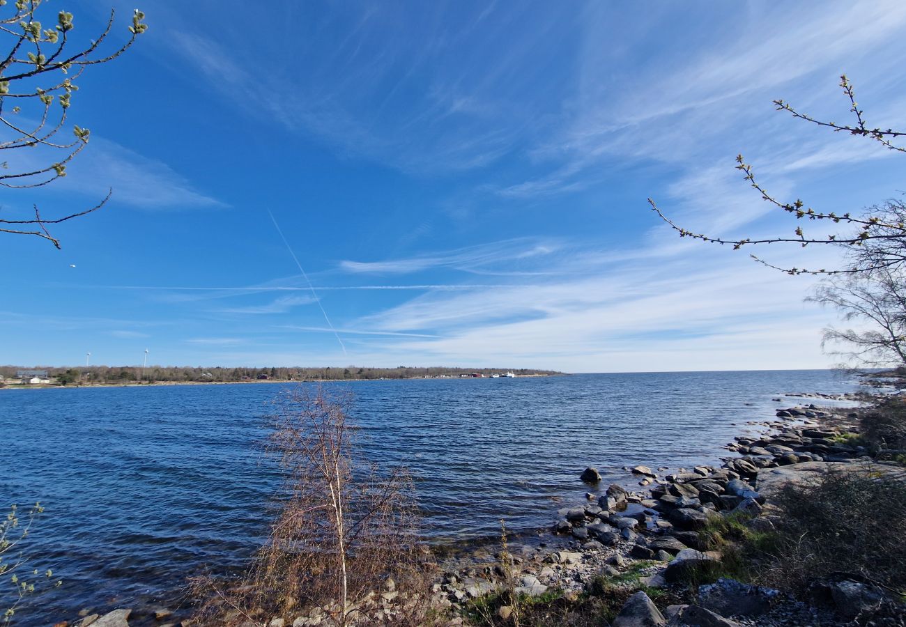 Ferienhaus in Gullabo - Urlaub zwischen Wald und Pferdekoppeln in Småland