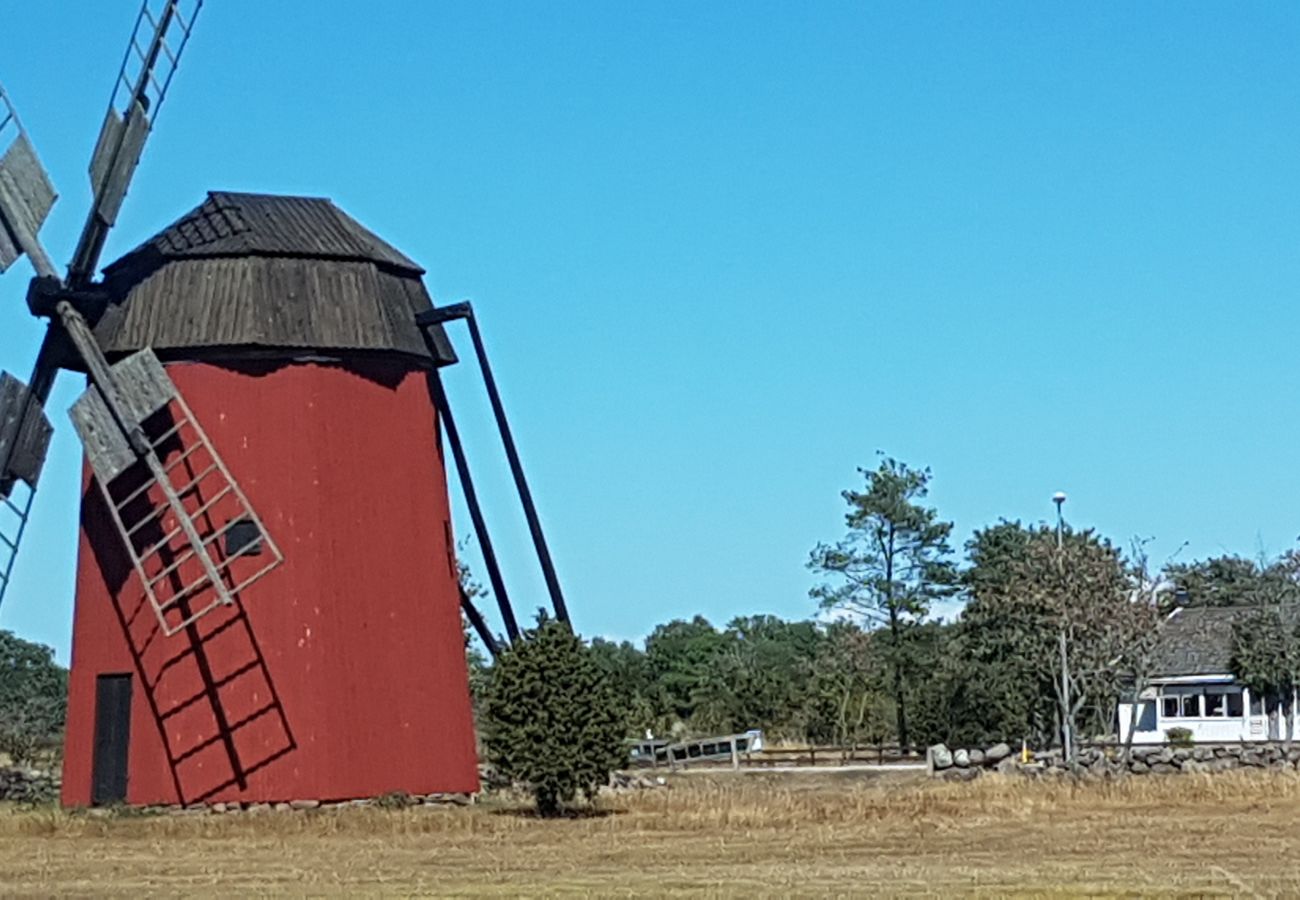 Landhaus in Gullabo - Urlaub zwischen Wald und Pferdekoppeln in Småland