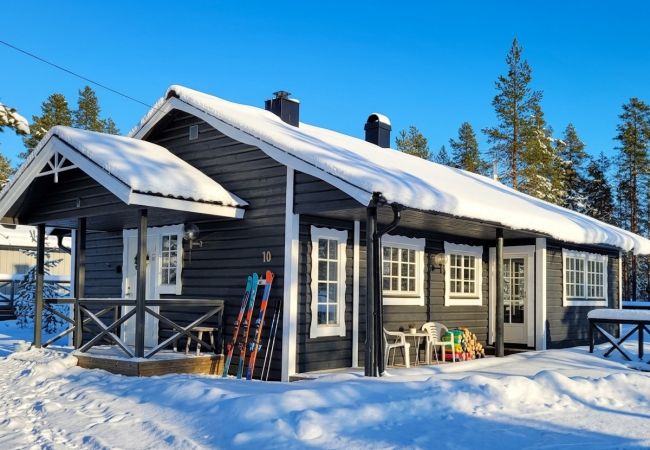 Ferienhaus in Sälen - Gut ausgestattetes Ferienhaus am Fusse der Skipisten  mit eigener Sauna