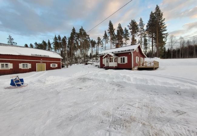 Ferienhaus in Gällö - Gemütliches Ferienhaus mit Seeblick, Wifi und Boot in der Bergwelt von Jämtland Ferienhaus in Gällö - Gemütliches Ferienhaus mit Seeblick, Wifi und Boot in der Bergwelt von Jämtland