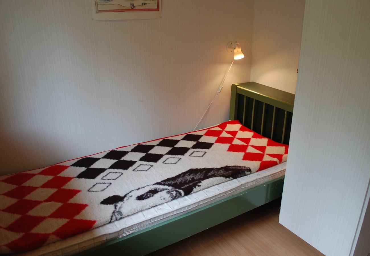 Ferienhaus in Tranås - Schönes Ferienhaus auf Seegrundstück mit Boot und Sauna