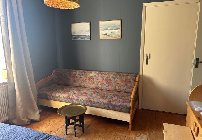 Ferienhaus in Mölnbo - Voll ausgestattetes Ferienhaus mit wunderbaren Seeblick 40 Minuten ausserhalb von Stockholm  Ferienhaus in Mölnbo - Voll ausgestattetes Ferienhaus mit wunderbaren Seeblick 40 Minuten ausserhalb von Stockholm