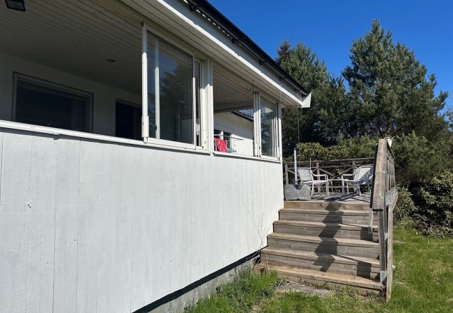 Ferienhaus in Mölnbo - Voll ausgestattetes Ferienhaus mit wunderbaren Seeblick 40 Minuten ausserhalb von Stockholm  Ferienhaus in Mölnbo - Voll ausgestattetes Ferienhaus mit wunderbaren Seeblick 40 Minuten ausserhalb von Stockholm
