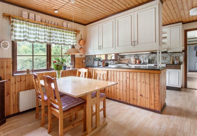 Ferienhaus in Bergkvara - Grosses Ferienhaus am Meer mit Sauna, Boot und Internet Ferienhaus in Bergkvara - Grosses Ferienhaus am Meer mit Sauna, Boot und Internet