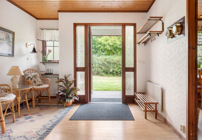 Ferienhaus in Bergkvara - Grosses Ferienhaus am Meer mit Sauna, Boot und Internet Ferienhaus in Bergkvara - Grosses Ferienhaus am Meer mit Sauna, Boot und Internet