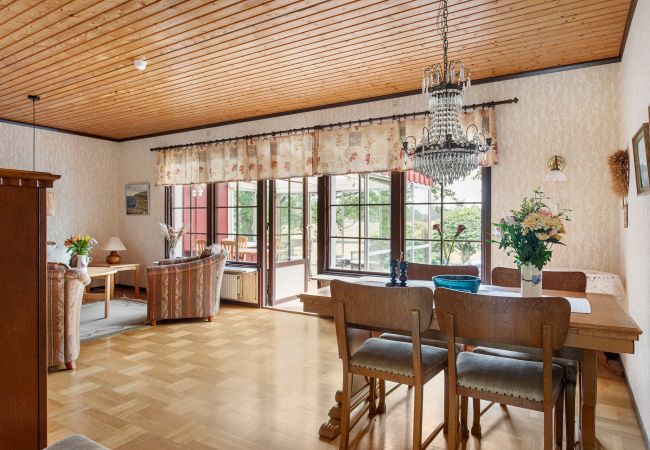 Ferienhaus in Bergkvara - Grosses Ferienhaus am Meer mit Sauna, Boot und Internet Ferienhaus in Bergkvara - Grosses Ferienhaus am Meer mit Sauna, Boot und Internet