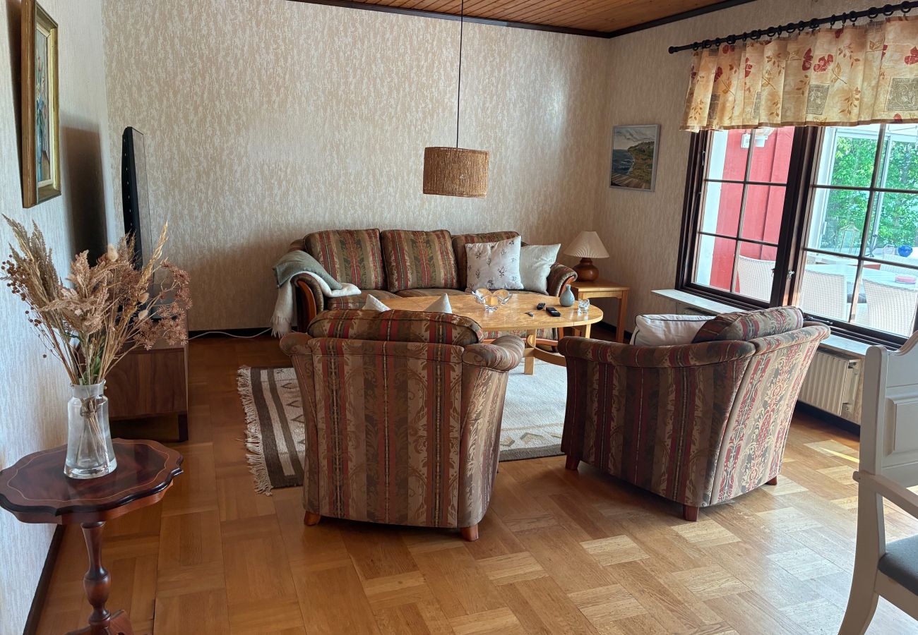 Ferienhaus in Bergkvara - Grosses Ferienhaus am Meer mit Sauna, Boot und Internet