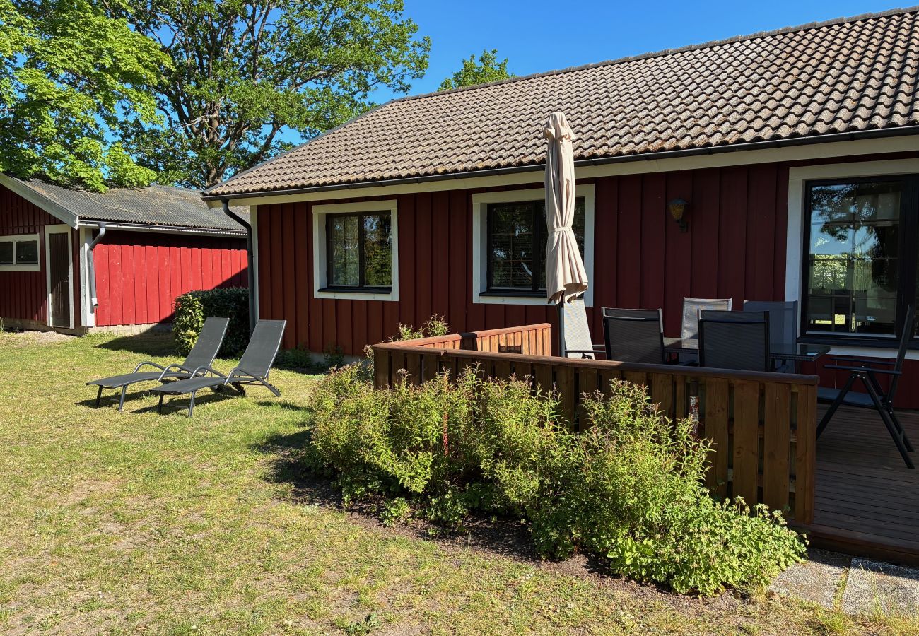 Ferienhaus in Bergkvara - Grosses Ferienhaus am Meer mit Sauna, Boot und Internet