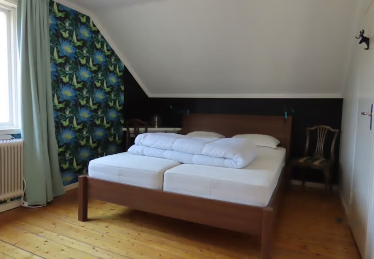 Ferienhaus in Lesjöfors - Urlaub im Wald an einem kleinen See in Värmland