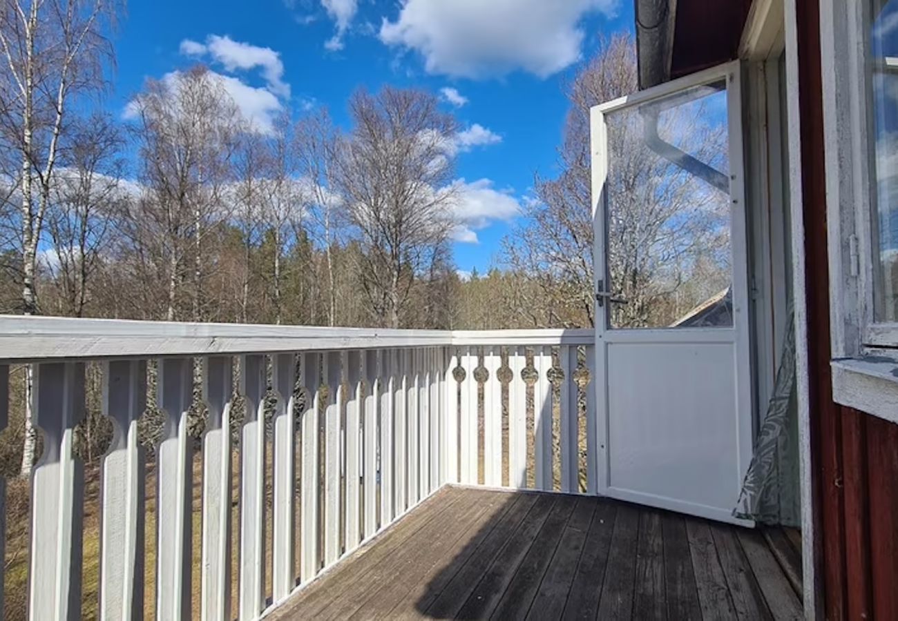 Ferienhaus in Lesjöfors - Urlaub im Wald an einem kleinen See in Värmland