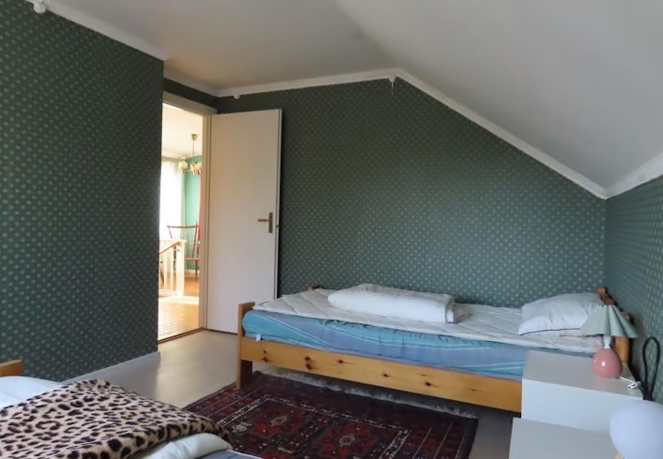 Ferienhaus in Lesjöfors - Urlaub im Wald an einem kleinen See in Värmland