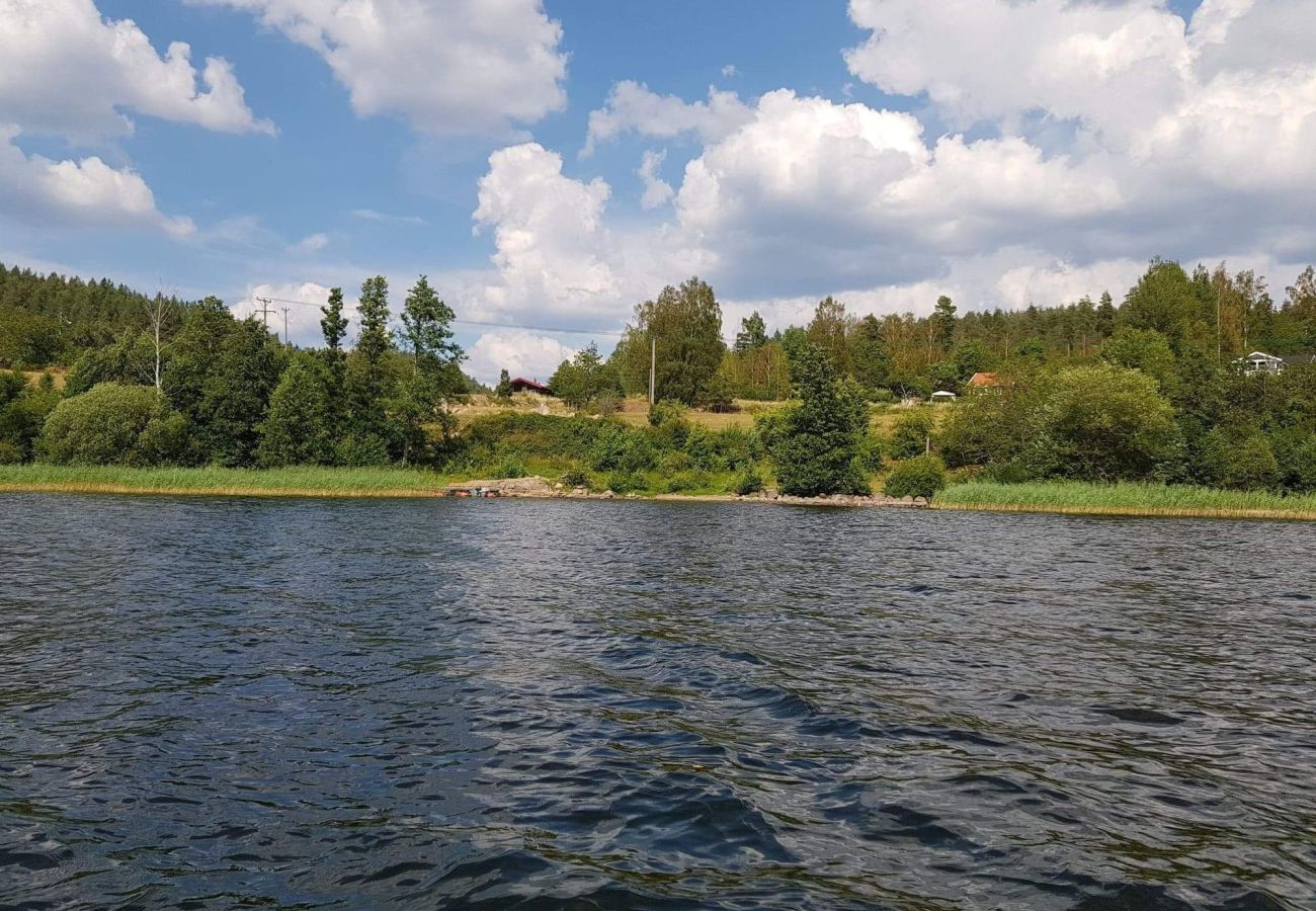 Ferienhaus in Horn - Naturschön gelegene Blockhütte 2025 erbaut mit Seeblick 