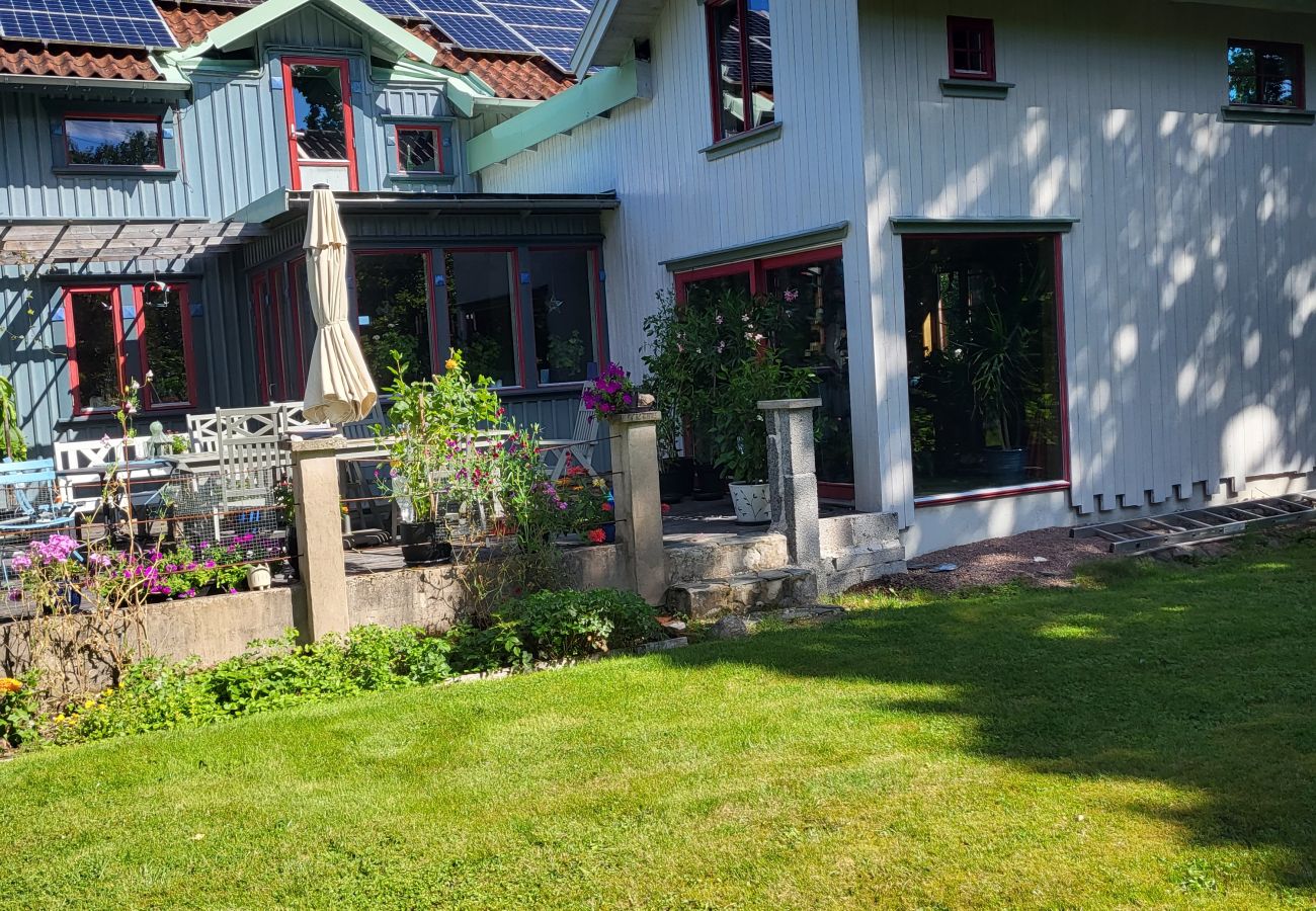 Ferienhaus in Henån - Grosses Ferienhaus am Meer der Westküste in Bohuslän