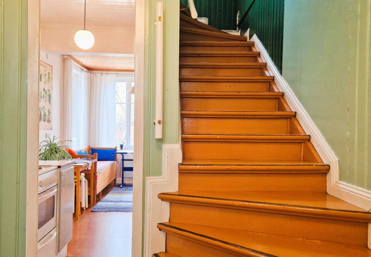 Ferienhaus in Södra VI - Charmantes rot-weisses Ferienhaus mit Seeblick bei Vimmerby