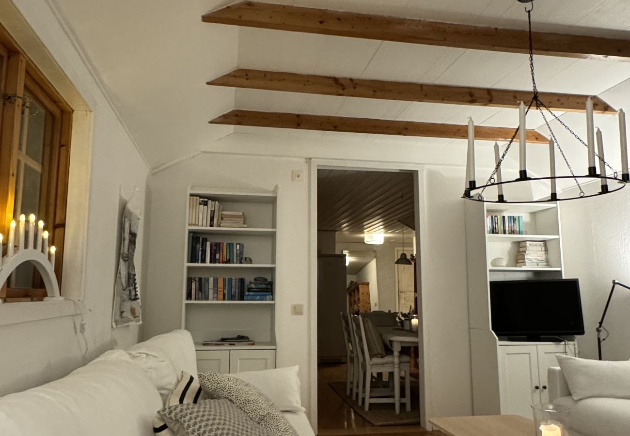 Ferienhaus in Bergkvara - Urlaub in einer idyllischen Schärenlandschaft, nur einen Steinwurf vom Meer entfernt im wunderschönen Bergkvara.