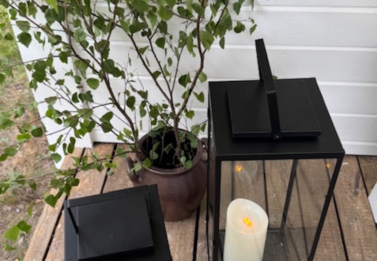 Ferienhaus in Bergkvara - Urlaub in einer idyllischen Schärenlandschaft, nur einen Steinwurf vom Meer entfernt im wunderschönen Bergkvara.