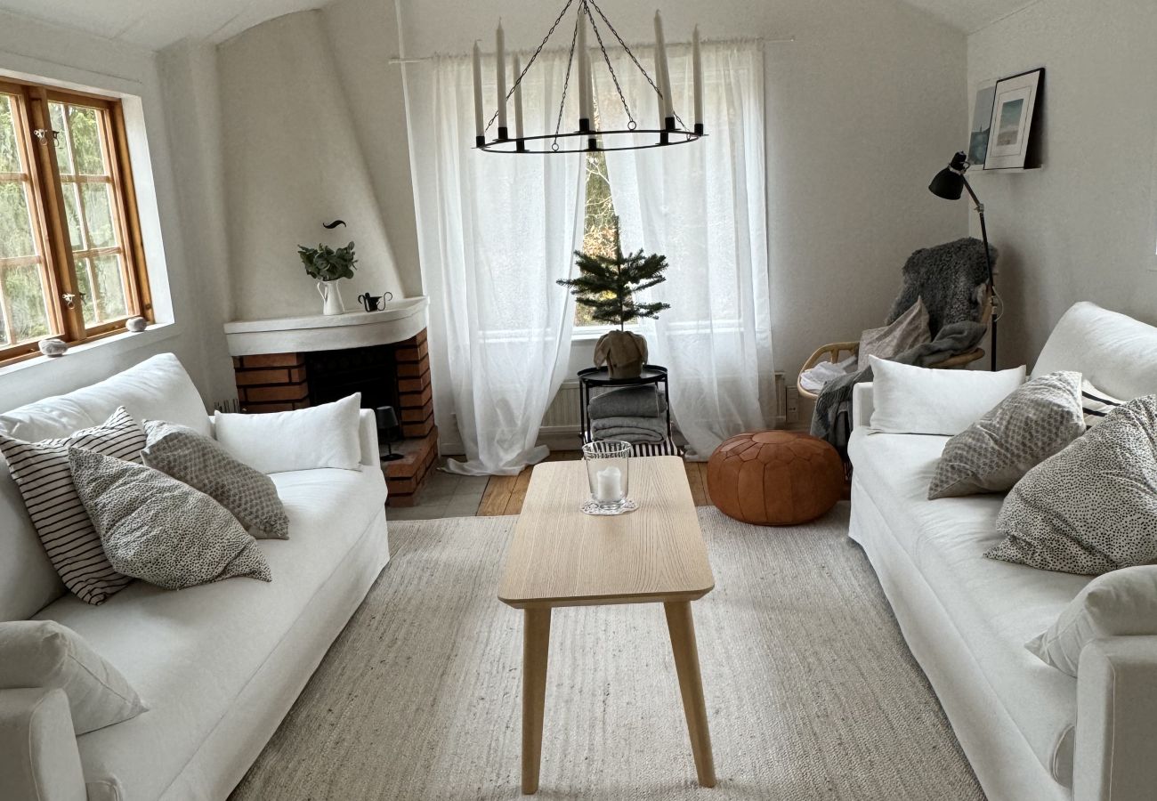 Ferienhaus in Bergkvara - Urlaub in einer idyllischen Schärenlandschaft, nur einen Steinwurf vom Meer entfernt im wunderschönen Bergkvara.